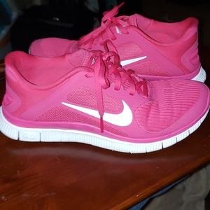 Nike Free pink women’s shoes size 7.5